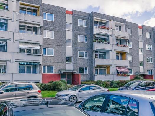 Wohnung zur Miete 569 € 3 Zimmer 71,5 m² 2. Geschoss frei ab 10.04.2026 Travestraße 5 Weststadt Braunschweig 38120