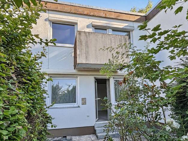 Reihenmittelhaus zum Kauf 299.000 € 4 Zimmer 94,2 m² 213 m² Grundstück Grüner Baum Bayreuth 95445