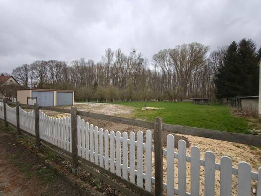 Grundstück zum Kauf 150.000 € 2.500 m² Grundstück Leuben Oschatz 04758