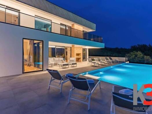 Haus zum Kauf 2.200.000 € 8 Zimmer 396 m² Crikvenica 0