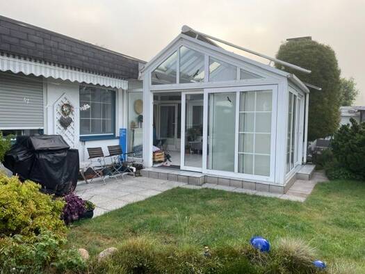 Einfamilienhaus zur Miete 2.200 € 4 Zimmer 135 m² 450 m² Grundstück frei ab sofort Hittfeld Seevetal 21218