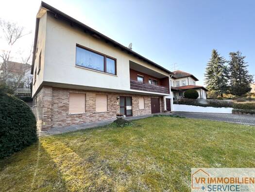 Einfamilienhaus zum Kauf 249.500 € 9 Zimmer 213 m² 726 m² Grundstück Mellrichstadt 97638