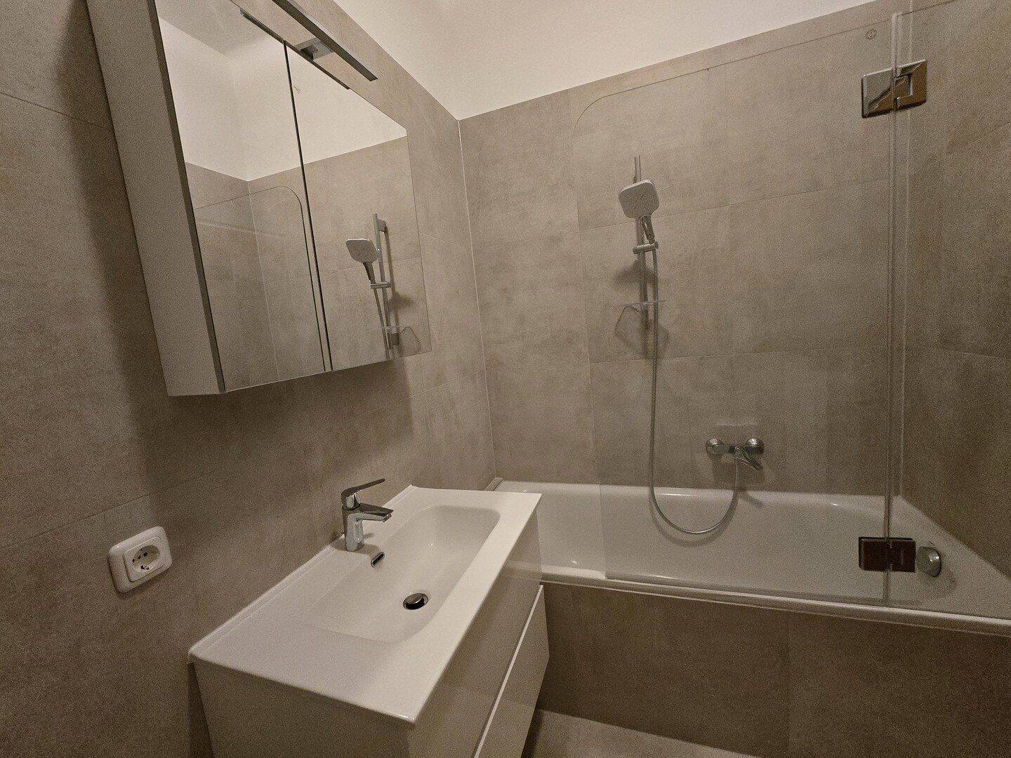 Wohnung – Linz, Altstadtviertel, Innere Stadt - Ansicht 2