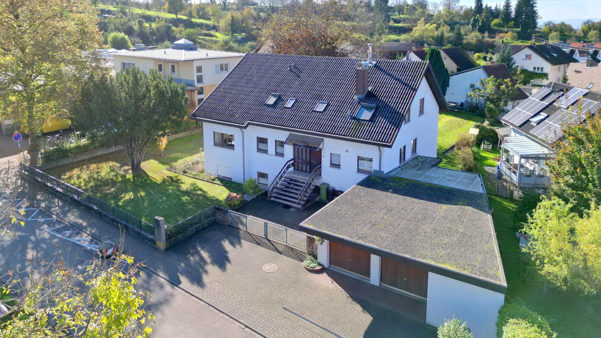 Einfamilienhaus zum Kauf 850.000 € 10 Zimmer 169 m²<br/>Wohnfläche 1.749 m²<br/>Grundstück Malterdingen 79364