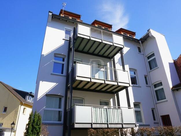 Haus zum Kauf 290.000 € 12 Zimmer 282 m² 189 m² Grundstück Bad Salzschlirf 36364