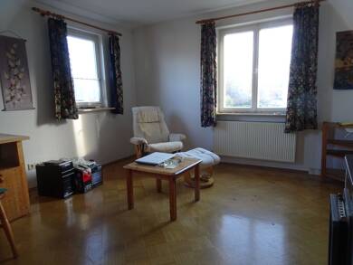 Wohnung zur Miete 470 € 2,5 Zimmer 59 m² 3 Geschosse frei ab sofort Bodelshausen 72411
