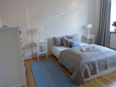 Wohnung zur Miete Wohnen auf Zeit 1.550 € 3,5 Zimmer 85 m² frei ab sofort Huder Str. 20 Woltmershausen Bremen 28197