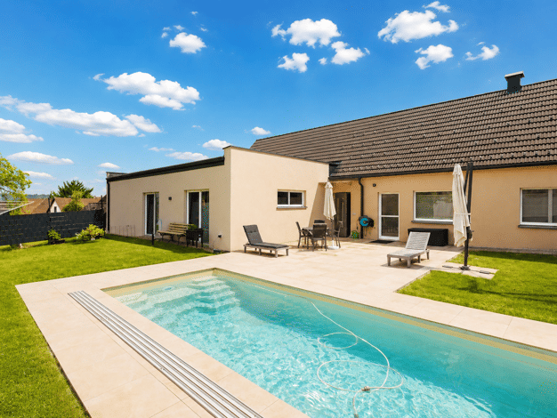 Bungalow zum Kauf 985.000 € 8 Zimmer 240 m² 2.849 m² Grundstück Burgau 8291