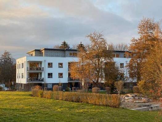 Wohnung zur Miete 1.035 € 2 Zimmer 91,5 m² 2. Geschoss frei ab sofort Bad Dürrheim 78073