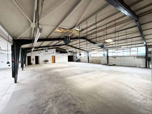 Lagerhalle zur Miete 6.700 € 786 m² Lagerfläche Marburg 35037