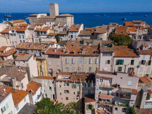 Wohnung zum Kauf 1.385.000 € 5 Zimmer 106,6 m² Vieille Ville Antibes 06600