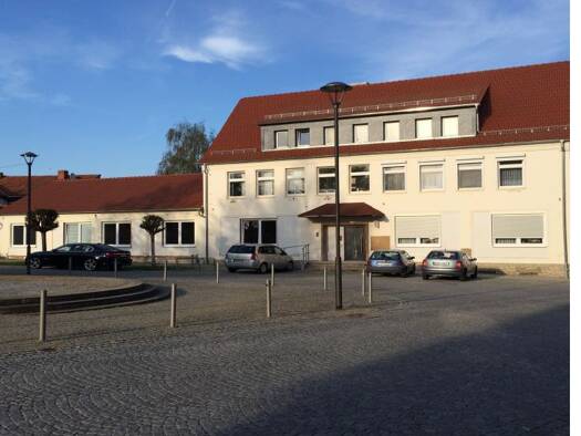 Haus zum Kauf provisionsfrei als Kapitalanlage geeignet 310.000 € 379,3 m² 715 m² Grundstück Waldstedt Schönstedt 99947