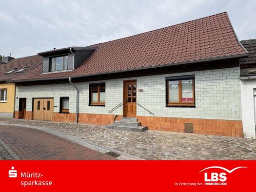 Mehrfamilienhaus zum Kauf provisionsfrei 295.000 € 6 Zimmer 160 m² 687 m² Grundstück Röbel Röbel/Müritz 17207