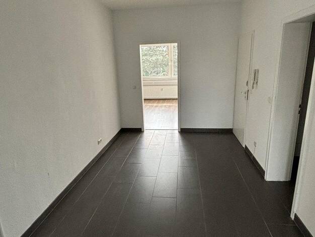Wohnung zur Miete 1.178 € 3 Zimmer 98 m² 2. Geschoss frei ab 01.11.2026 Goebenplatz 8 Düren Düren 52351