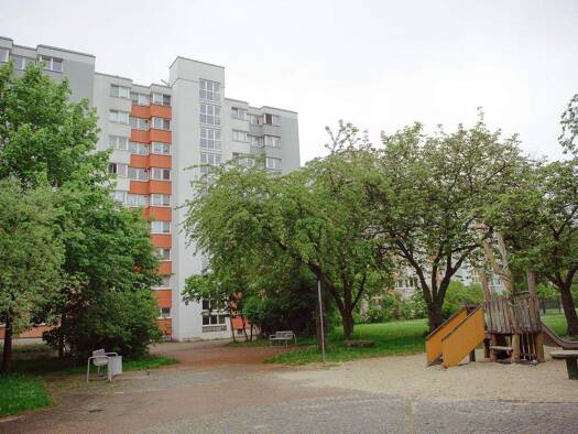 Wohnung zur Miete 681 € 3,5 Zimmer 80 m² 5. Geschoss frei ab 01.05.2026 Friedrich-Ebert-Str. 20 Großprüfening-Dechbetten-Königswiesen Regensburg 93051