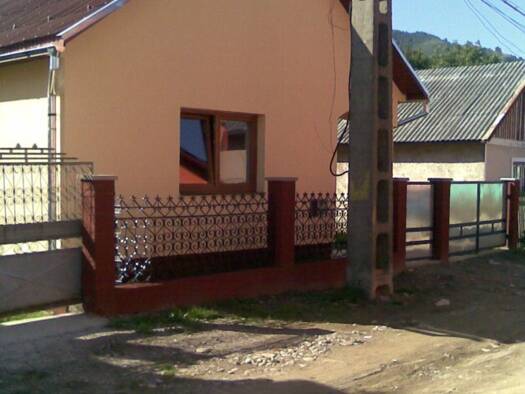 Einfamilienhaus zum Kauf 66.000 € 4 Zimmer 117 m² 392 m² Grundstück Viseu de Sus