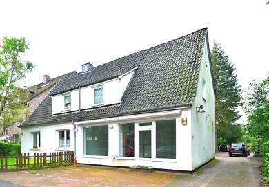 Haus zum Kauf provisionsfrei 989 m² Grundstück Bramfeld Hamburg 22175