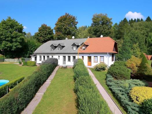 Reihenendhaus zum Kauf 316.250 € 4 Zimmer 122 m² 410 m² Grundstück Prední Výton 38273