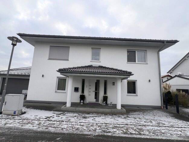 Villa zum Kauf 1.299.000 € 5 Zimmer 223 m² 600 m² Grundstück Mühldorf Mühldorf am Inn 84453