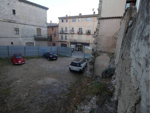 Acker-/Waldstück zum Kauf 190.000 € Besalú 17850