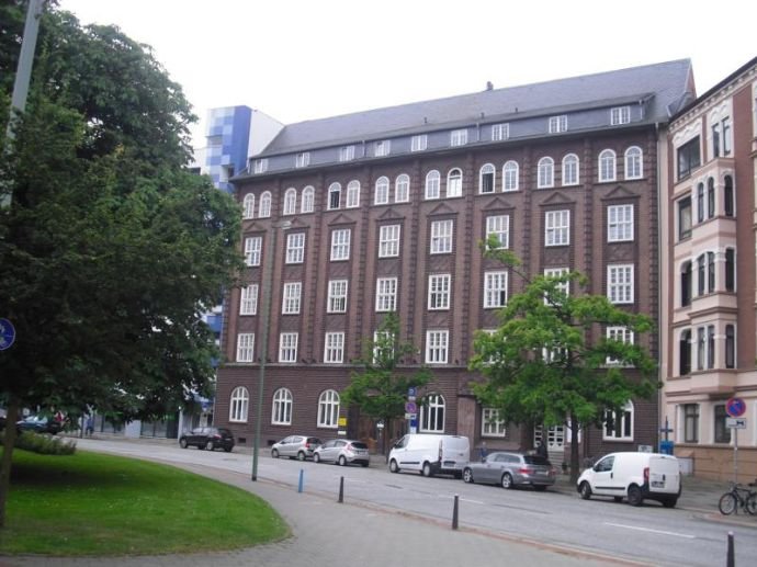 Bürofläche zur Miete provisionsfrei 900 € 5 Zimmer 134,5 m²<br/>Bürofläche Bgm.-Smidt-Str. 162 Mitte - Nord Bremerhaven 27568