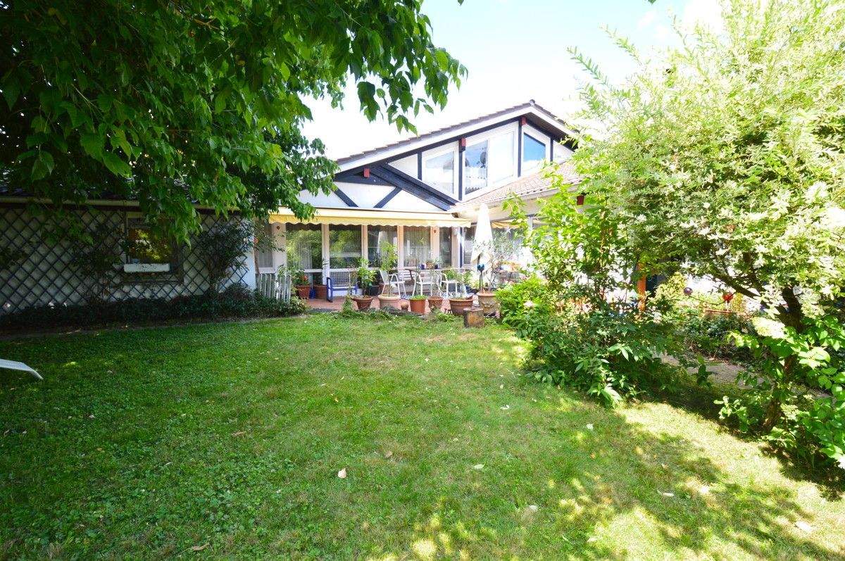 Immobilie in Postmünster - Zwei Einfamilienhäuser (EFH + Bungalow) in herrlich ruhiger Lage - auch teilbar - Bild 3