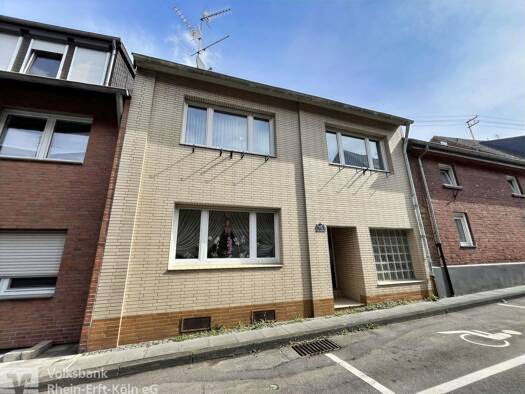 Einfamilienhaus zum Kauf 209.000 € 5 Zimmer 153 m² 264 m² Grundstück Bliesheim Erftstadt 50374