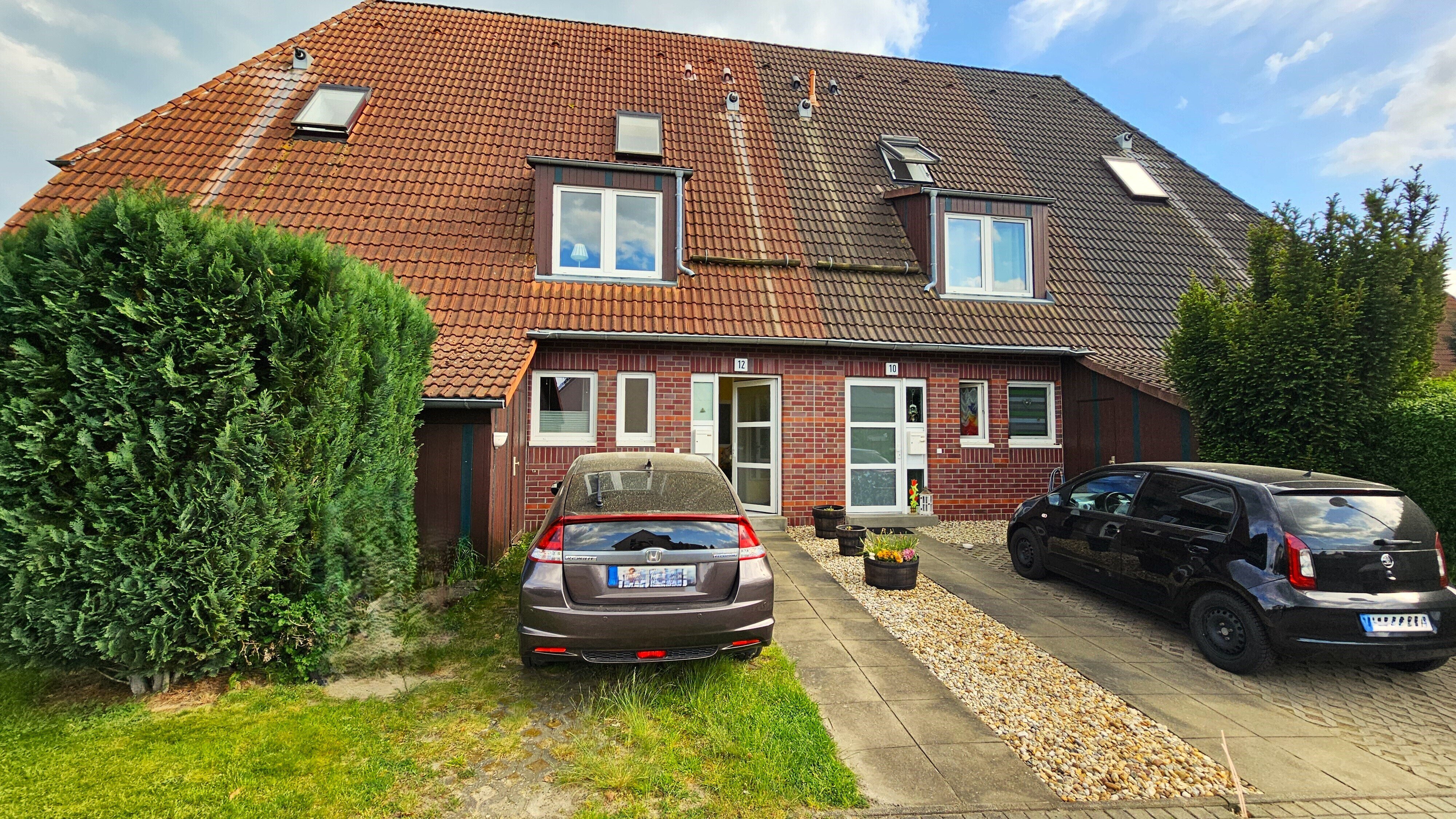 Reihenmittelhaus zum Kauf 290.000 € 4 Zimmer 102 m²<br/>Wohnfläche 145 m²<br/>Grundstück Zossen Zossen 15806