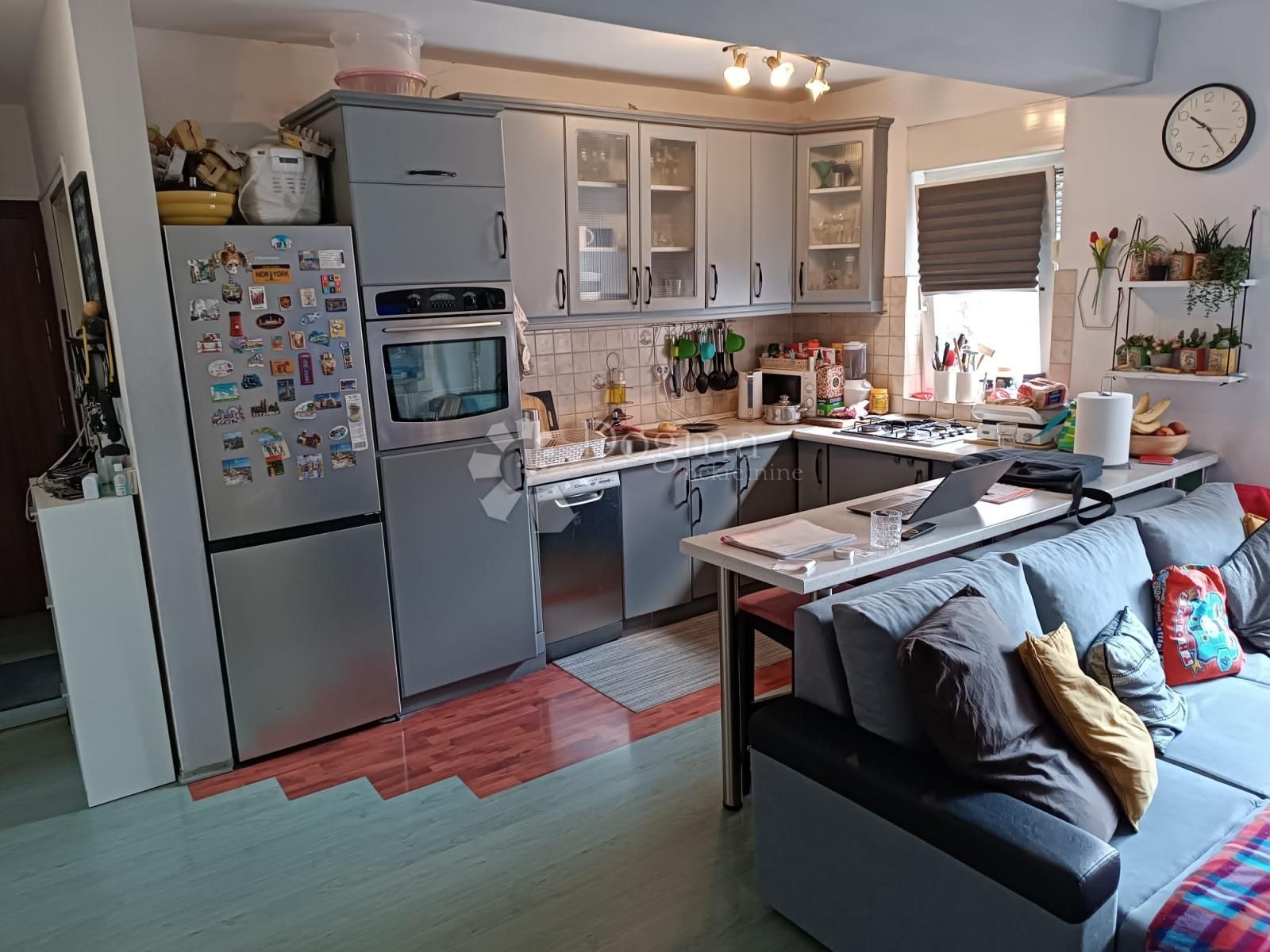 Wohnung zum Kauf 255.000 € 4 Zimmer 60 m²<br/>Wohnfläche 1.<br/>Geschoss Srednjaci 10000