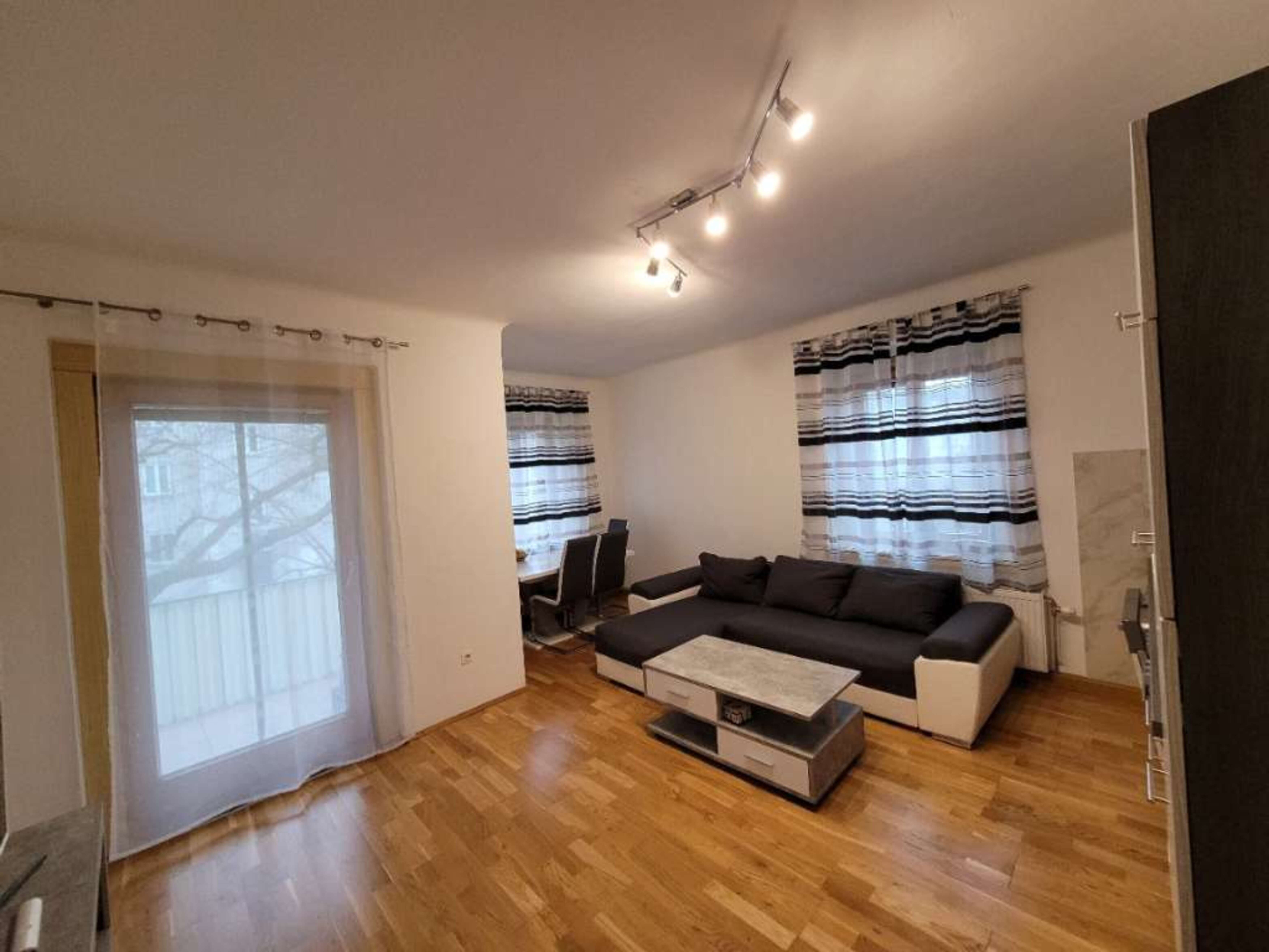 Wohnung zur Miete 489 € 1,5 Zimmer 48 m²<br/>Wohnfläche 1.<br/>Geschoss ab sofort<br/>Verfügbarkeit Maurice-Ravel-Straße 10 Kehl - Sundheim Kehl 77694