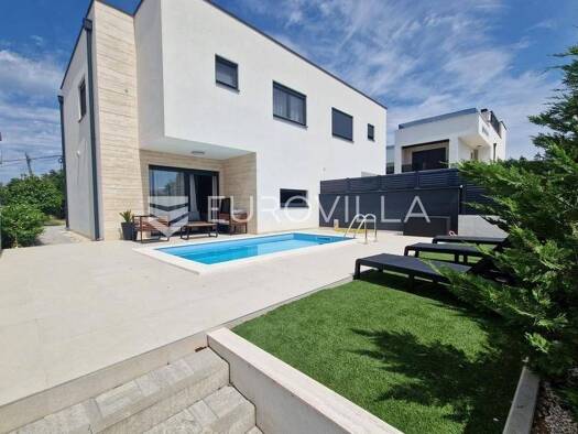 Haus zum Kauf 510.000 € 3 Zimmer 150 m² Vir Vir