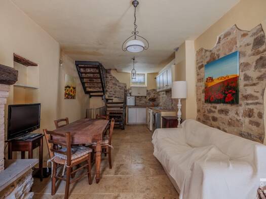 Haus zum Kauf 170.000 € 3 Zimmer 100 m² frei ab sofort Montalcino