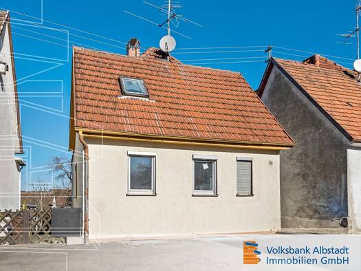 Einfamilienhaus zum Kauf 80.000 € 4 Zimmer 80 m² 139 m² Grundstück frei ab sofort Winterlingen Winterlingen 72474