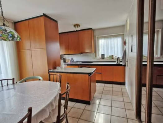 Einfamilienhaus zum Kauf 549.000 € 8 Zimmer 210 m² 963 m² Grundstück Schwann Straubenhardt-Schwann 75334