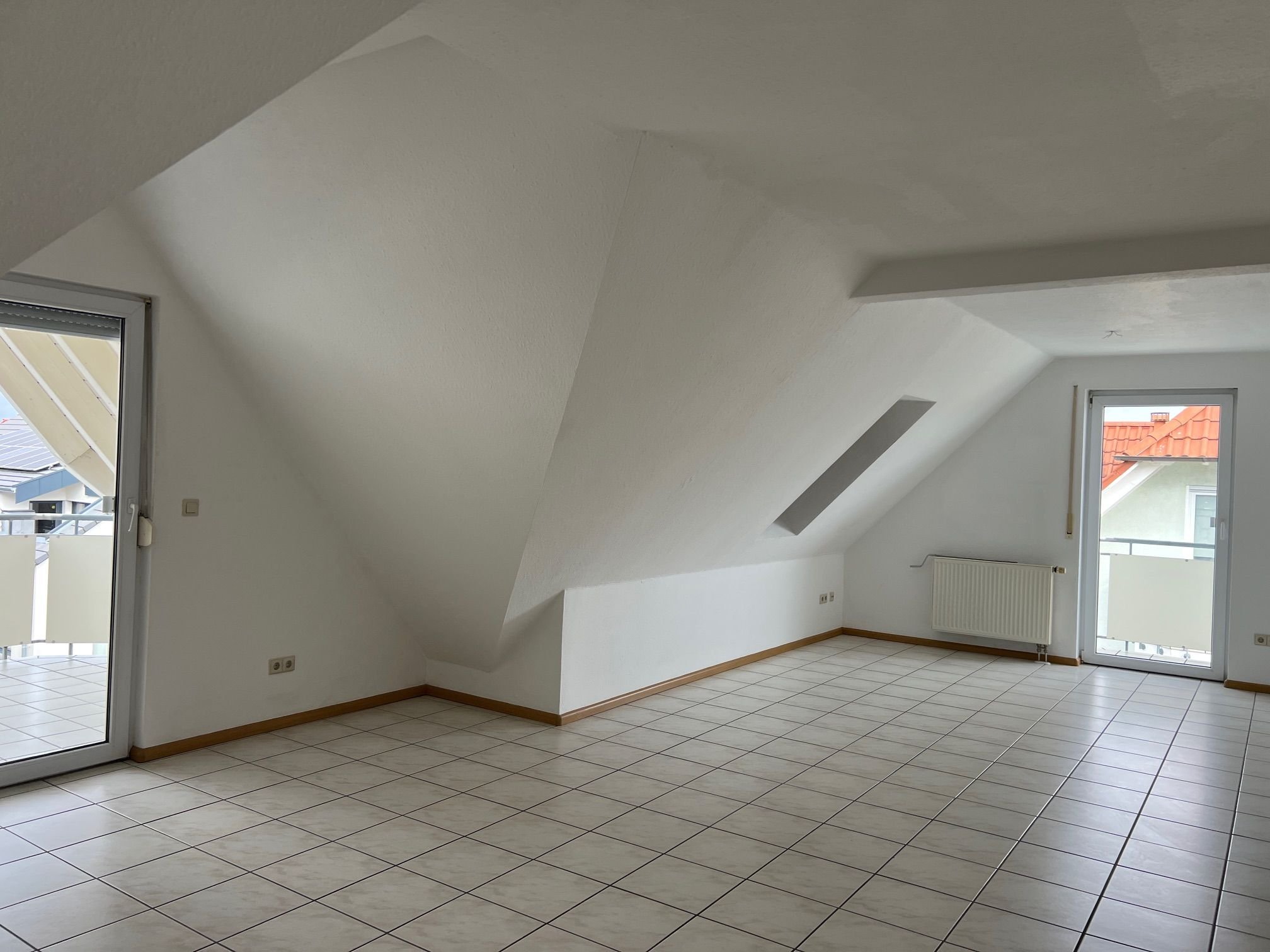 Wohnung zum Kauf 179.000 € 2 Zimmer 53,8 m²<br/>Wohnfläche 2.<br/>Geschoss ab sofort<br/>Verfügbarkeit Endingen Endingen 79346