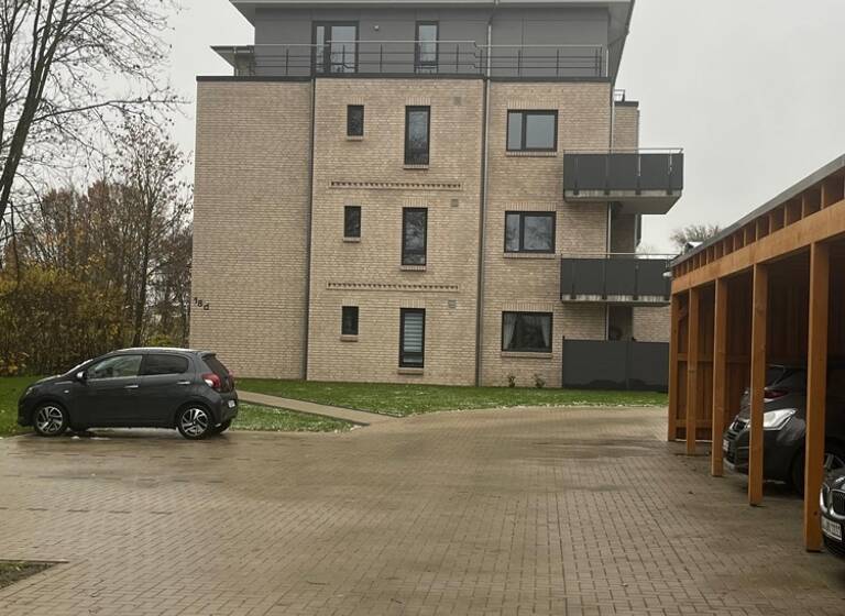 Penthouse zum Kauf 291.500 € 3 Zimmer 95,5 m²<br/>Wohnfläche 01.10.2025<br/>Verfügbarkeit Lüchow Lüchow 29439