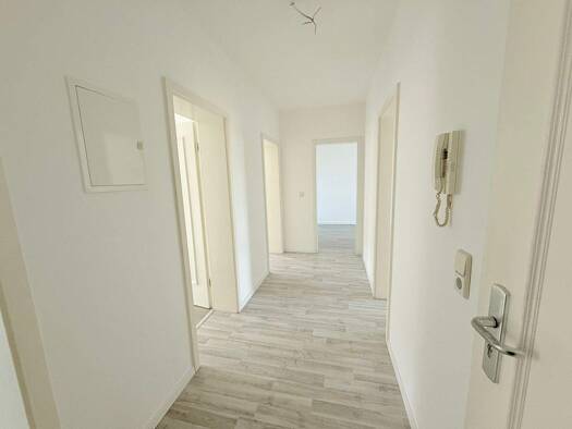 Wohnung zur Miete 394 € 3 Zimmer 71,1 m² 2. Geschoss frei ab sofort Kreherstraße 13 Gablenz Chemnitz 09126