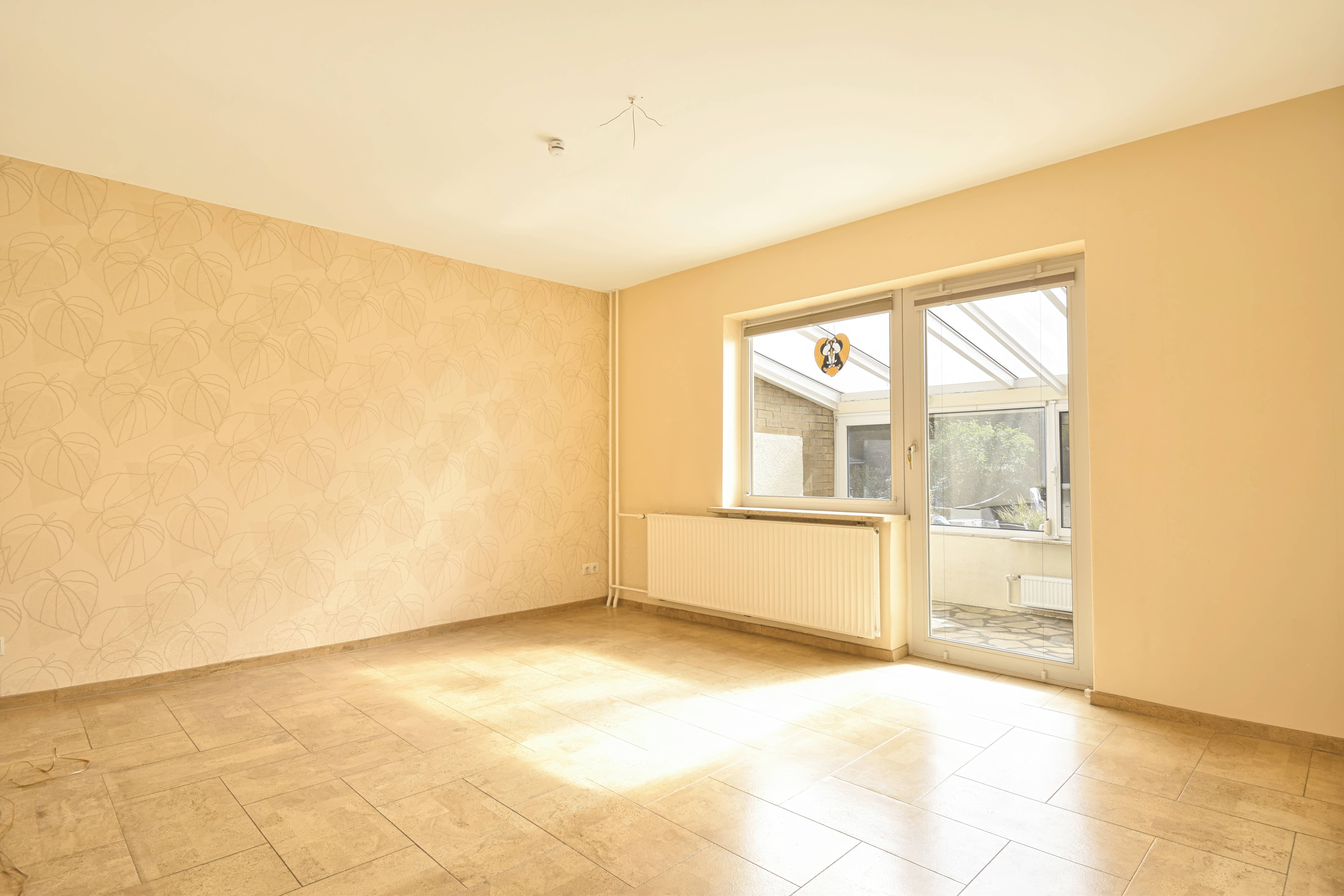 Property thumbnail 11