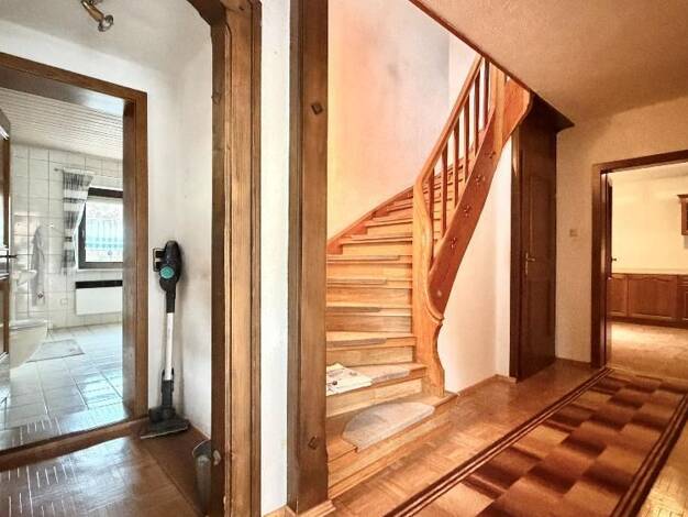 Haus zum Kauf 123.000 € 5 Zimmer 141 m² 210 m² Grundstück Rodalben 66976