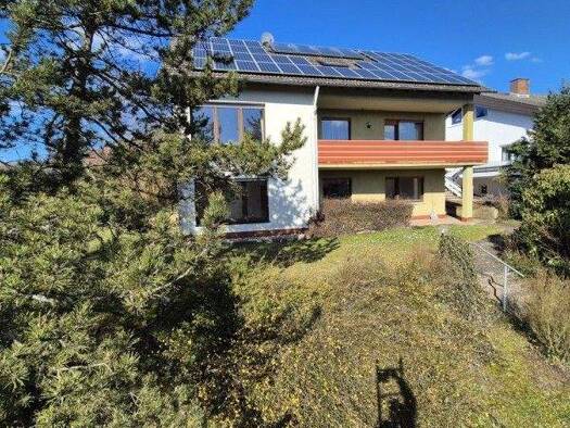 Einfamilienhaus zum Kauf 385.000 € 7 Zimmer 240 m² 1.367 m² Grundstück Lindelbach Wertheim-Lindelbach 97877