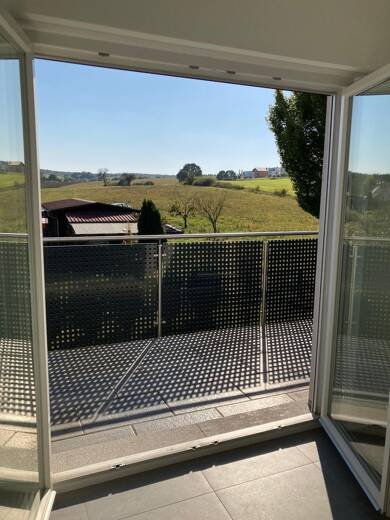 Wohnung zur Miete 1.230 € 4 Zimmer 113 m² 2. Geschoss Bischberg Bischberg 96120
