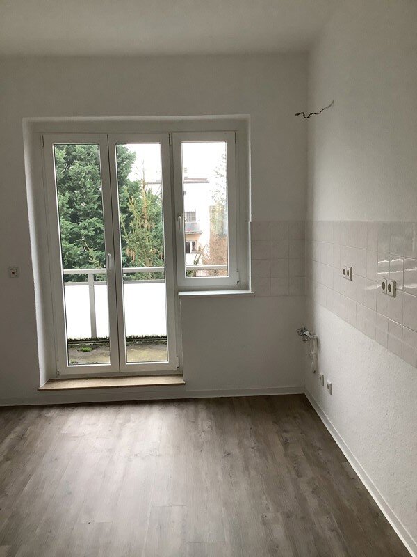 Wohnung zur Miete 445 € 3 Zimmer 67,5 m²<br/>Wohnfläche 2.<br/>Geschoss 31.12.2024<br/>Verfügbarkeit Bennigsenstr. 2 Siedlung Cracau Magdeburg 39114