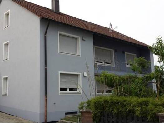 Terrassenwohnung zur Miete 1.020 € 8 Zimmer 120 m² Geschoss 1/2 frei ab 01.01.2027 Hemau Hemau 93155