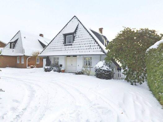 Einfamilienhaus zum Kauf 695.000 € 4 Zimmer 164 m² 760 m² Grundstück frei ab sofort Oberneuland Bremen 28355