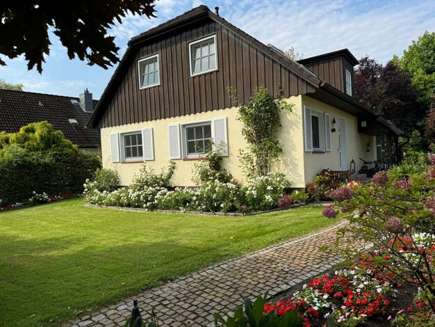 Einfamilienhaus zum Kauf provisionsfrei 645.000 € 6 Zimmer 185 m² 1.100 m² Grundstück frei ab sofort Kuddewörde 22958
