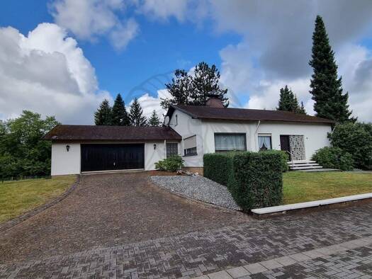 Einfamilienhaus zum Kauf 339.000 € 4 Zimmer 130 m² 2.653 m² Grundstück Langendernbach Dornburg 65599