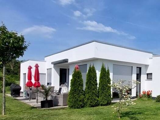 Bungalow zum Kauf 850.000 € 8 Zimmer 260 m² 1.000 m² Grundstück Heckershausen Ahnatal 34292