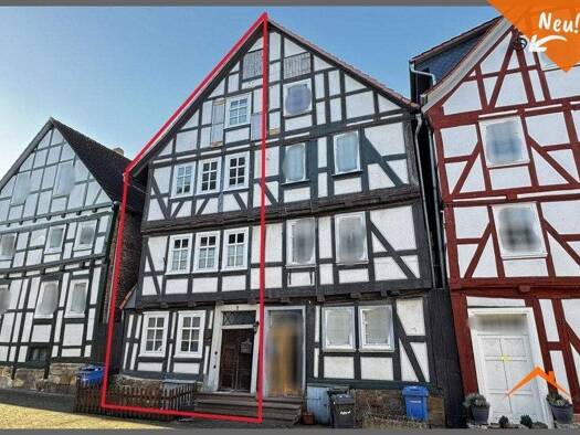 Doppelhaushälfte zum Kauf provisionsfrei 225.000 € 9 Zimmer 185 m² 72 m² Grundstück frei ab 01.02.2026 Melsungen 34212