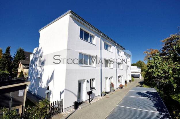 Haus zur Miete Wohnen auf Zeit 2.950 € 4 Zimmer 111 m² frei ab sofort Langenhorn Hamburg 22417
