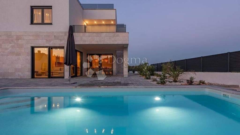 Haus zum Kauf 598.000 € 6 Zimmer 220 m² Vrsi